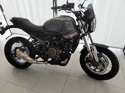 VOGE 300 ACX scrambler