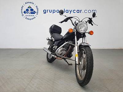 Yamaha SR250