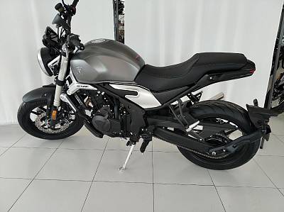 VOGE 500 AC