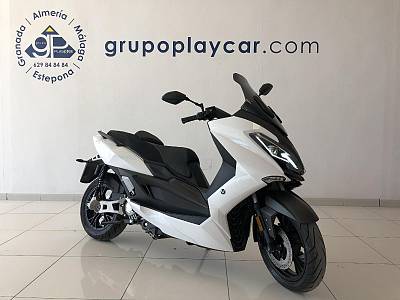 Nerva EXE E-SCOOTER BLANCA 100 % ELECTRICA