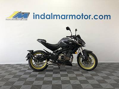 QJMOTOR SRK 400 DEMO