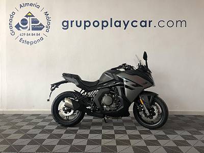 CFMOTO CF650-GT