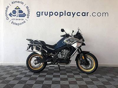 CFMOTO CF 800MT TOURING