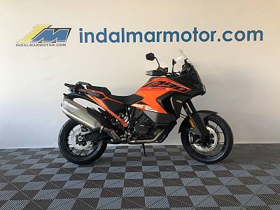 KTM 1290 SUPER ADVENTURE S, orange 2023