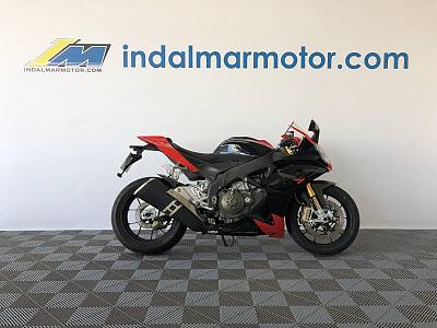 Aprilia RSV4 FACTORY