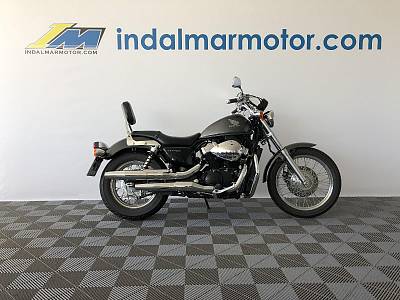 Honda VT750S
