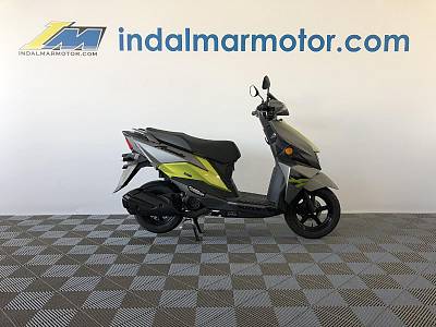 Suzuki Motos AVENIS 125