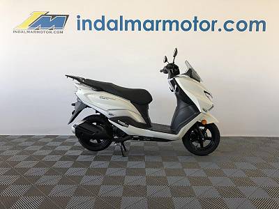 Suzuki Motos BURGMAN STREET 125