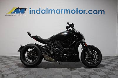 Ducati XDIAVEL DARK