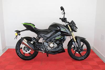 QJMOTOR SRK 125 NEGRO