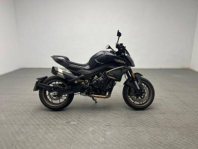 CFMOTO 800 NK