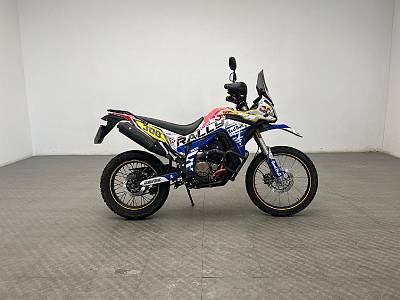 VOGE 300 rally