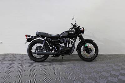 Kawasaki W800