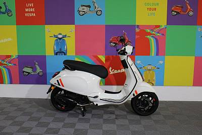 Vespa SPRINT 125 E5+