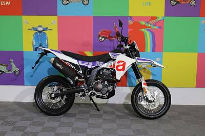 Aprilia APRILIA SX 125 E5+