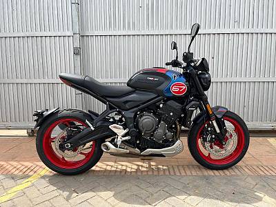Triumph Trident 660 Triple Tribute