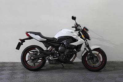Yamaha XJ6