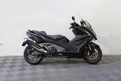 Kymco AK550