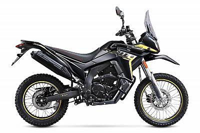 VOGE 300 RALLY.  NEGRO