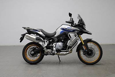 VOGE 900 DSX AZUL