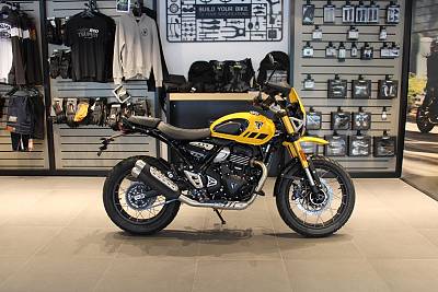 Triumph Scrambler 400 XC