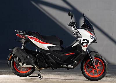 Aprilia SR GT 125 ABS SPORT
