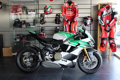 Ducati PANIGALE TRICOLORE