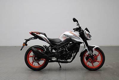 QJMOTOR TRX 125. BLANCO/NARANJA