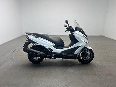 Kymco GRAND DINK 300