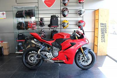 Ducati Panigale V2 S