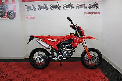 QJMOTOR COV 125 ROJO