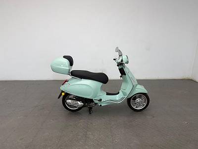 Vespa Primavera 50