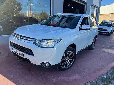 Mitsubishi Outlander 4x2 2.2D 150 CV